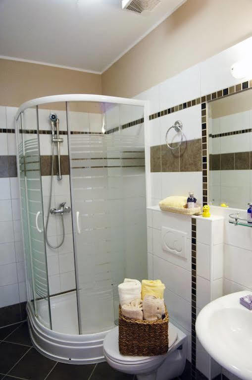 Guest House Pri Gondoli Maribor Exterior photo