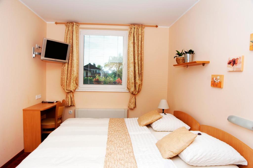 Guest House Pri Gondoli Maribor Room photo